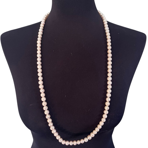 VTG 36" Opera Length Genuine White Cultured Freshwater Pearl Necklace 9- 10mm - Picture 1 of 15